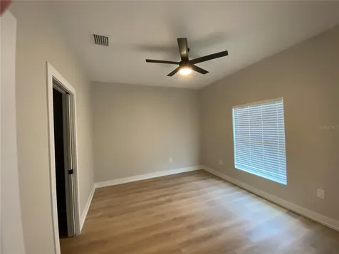 10524 Pendleton Avenue Englewood FL 34224