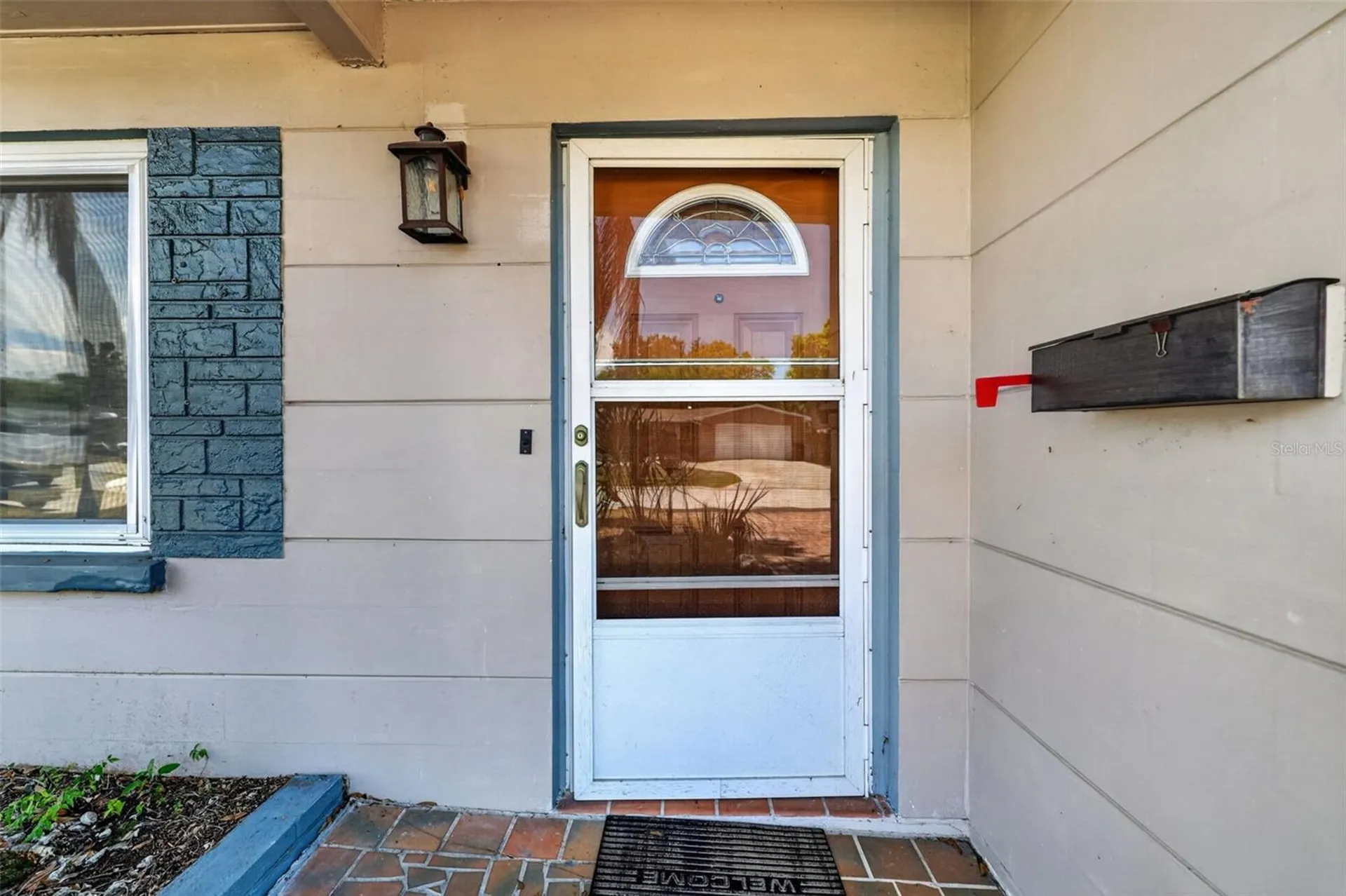 2864 62nd Avenue S St Petersburg FL 33712