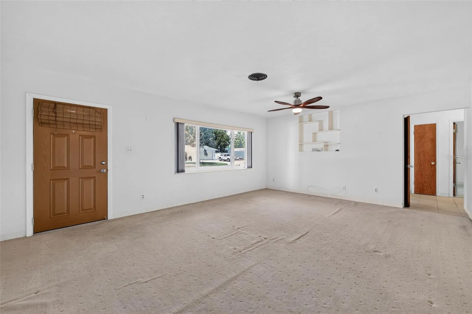 2864 62nd Avenue S St Petersburg FL 33712
