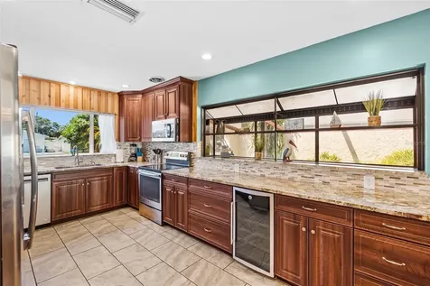 10472 Orange Blossom Lane Seminole FL 33772