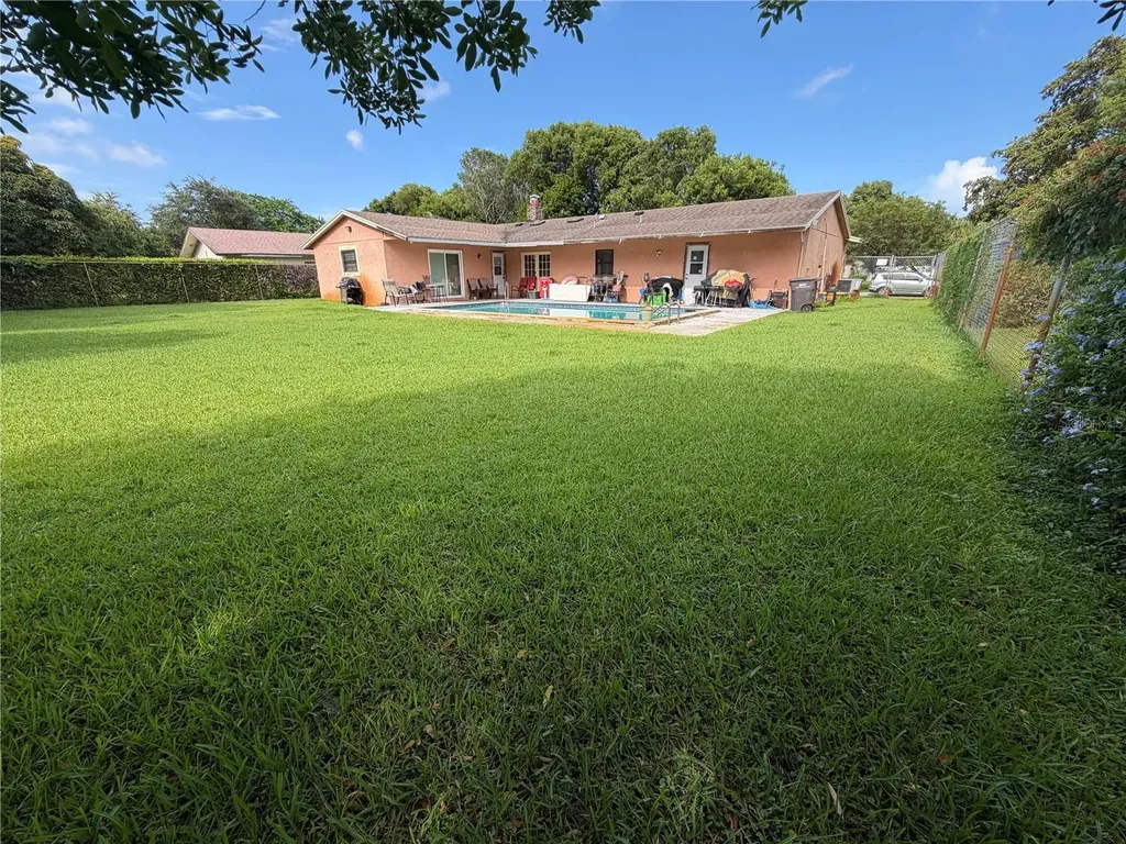 4215 Latona Avenue West Palm Beach FL 33407