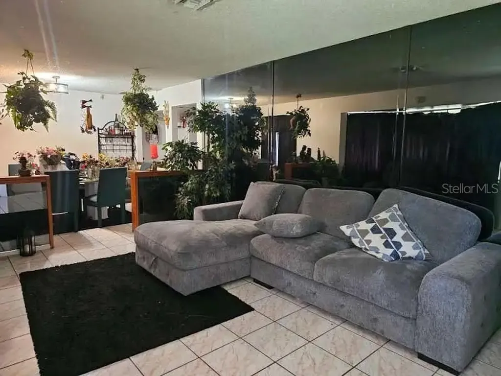 4215 Latona Avenue West Palm Beach FL 33407