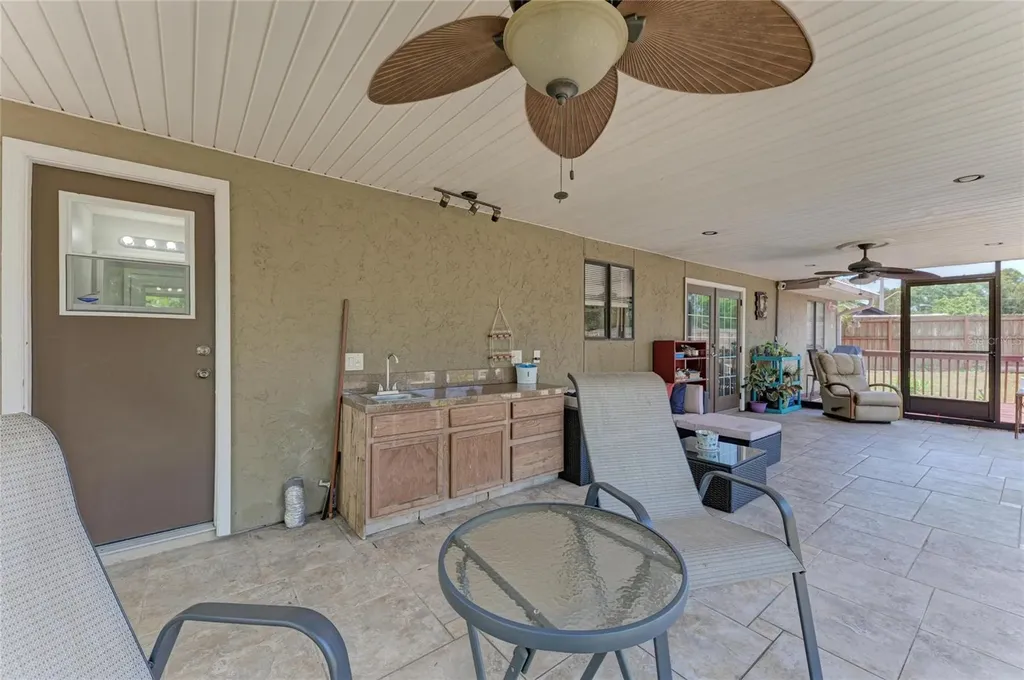 2226 Lockwood Meadows Drive Sarasota FL 34234
