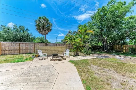 2226 Lockwood Meadows Drive Sarasota FL 34234