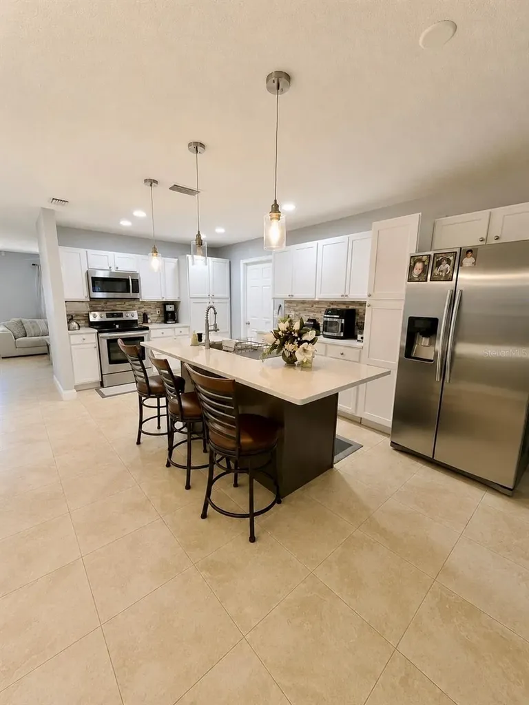 11008 Wingate Drive Tampa FL 33624