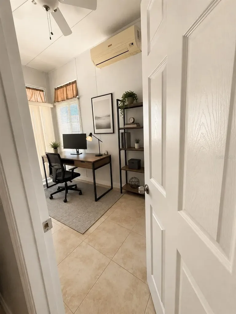 11008 Wingate Drive Tampa FL 33624