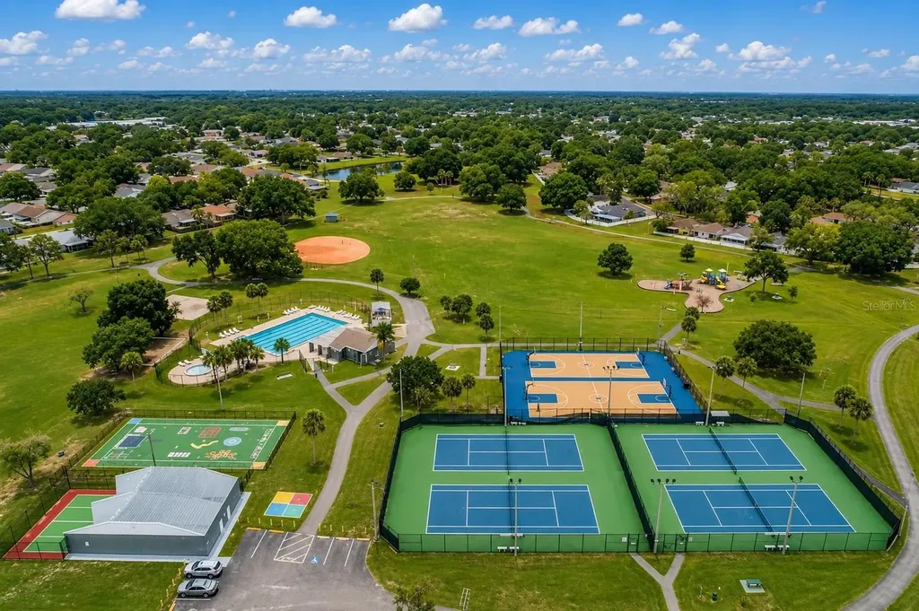 11008 Wingate Drive Tampa FL 33624