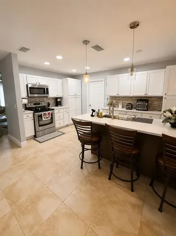 11008 Wingate Drive Tampa FL 33624