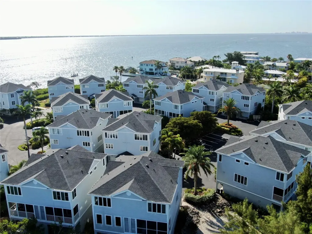 848 Evergreen Way Longboat Key FL 34228