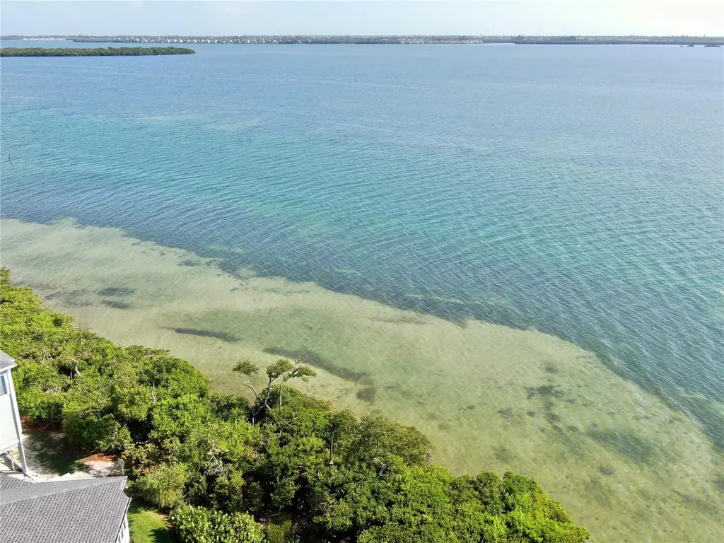 848 Evergreen Way Longboat Key FL 34228