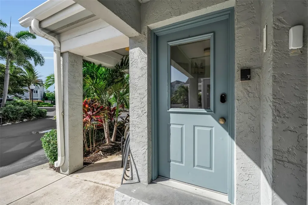 848 Evergreen Way Longboat Key FL 34228