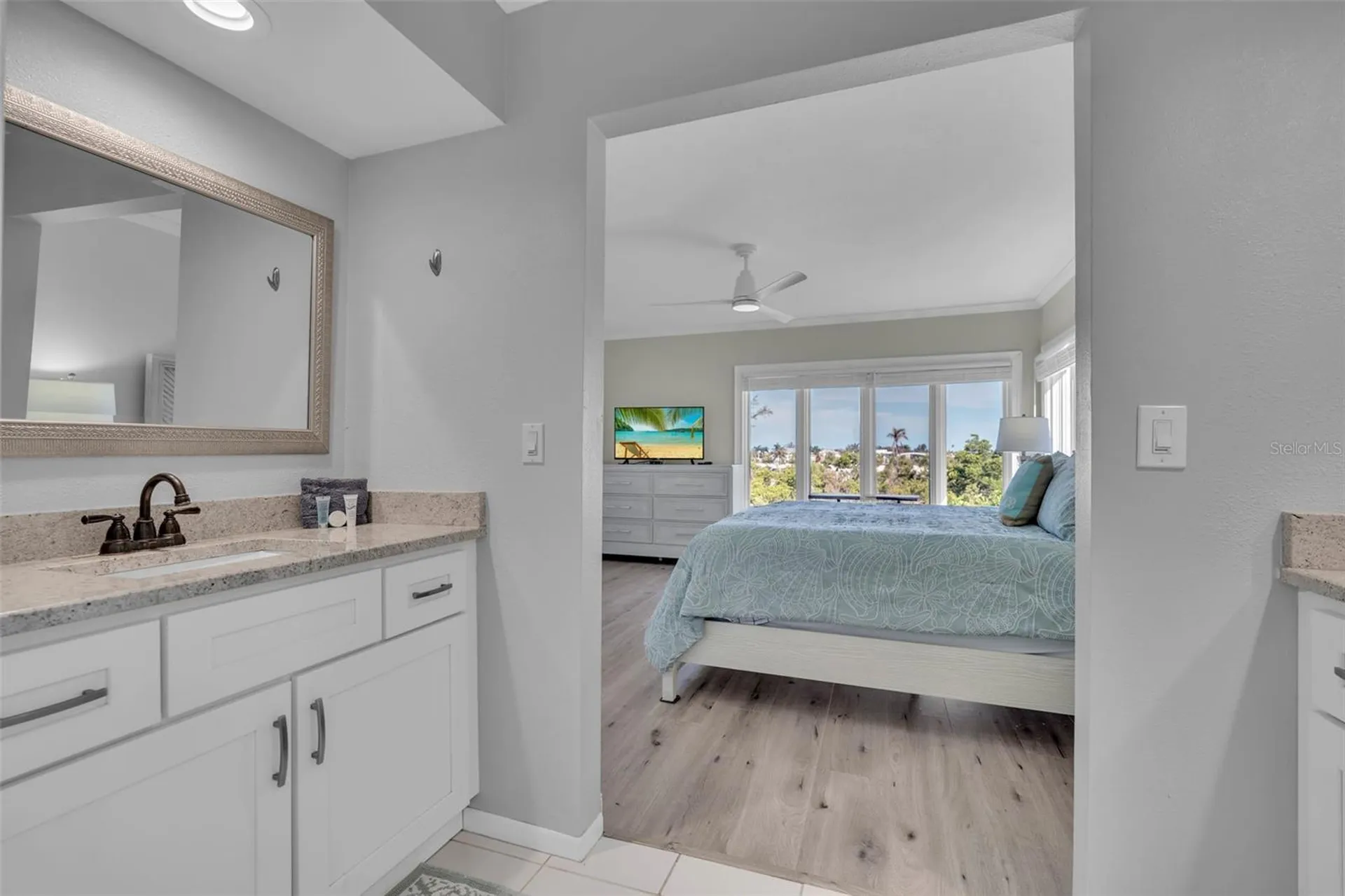 848 Evergreen Way Longboat Key FL 34228