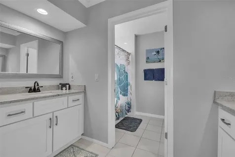 848 Evergreen Way Longboat Key FL 34228