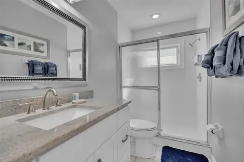 848 Evergreen Way Longboat Key FL 34228