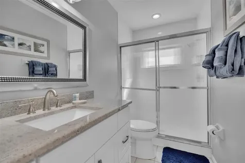 848 Evergreen Way Longboat Key FL 34228