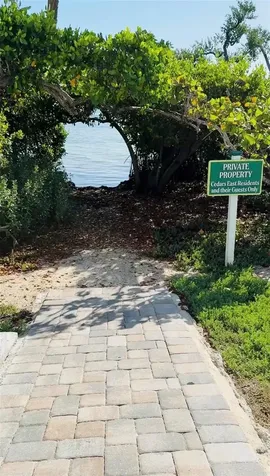 848 Evergreen Way Longboat Key FL 34228