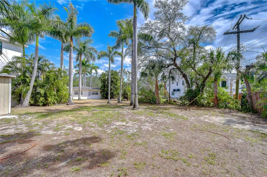 5006 W Dickens Avenue Tampa FL 33629
