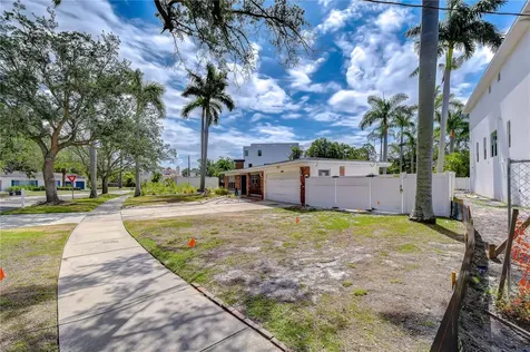 5006 W Dickens Avenue Tampa FL 33629