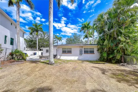5006 W Dickens Avenue Tampa FL 33629