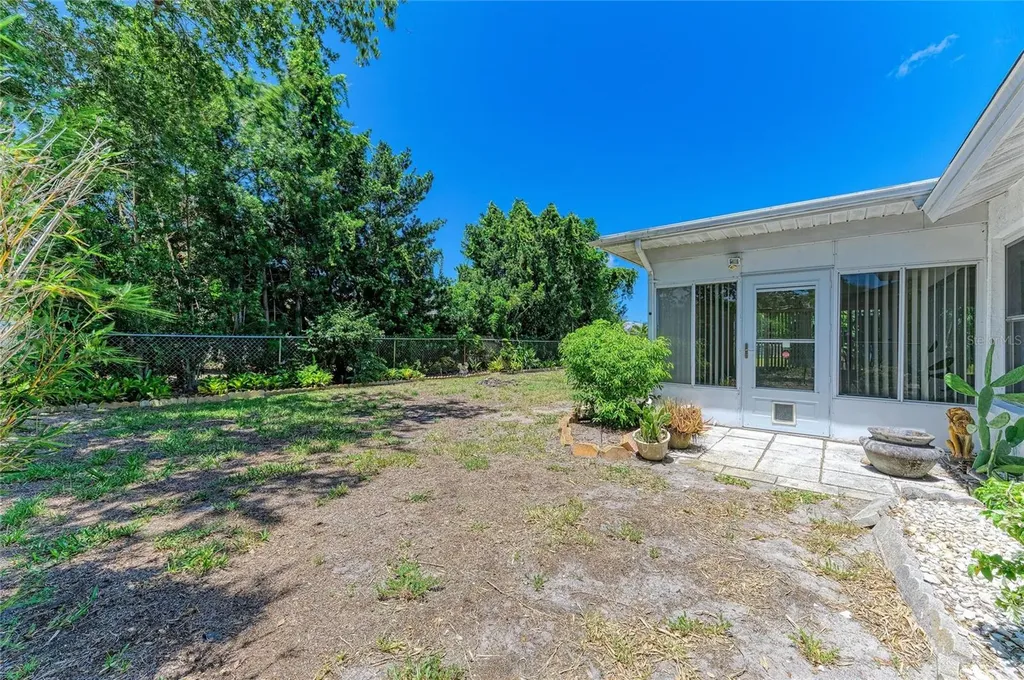 6601 13th Bradenton FL 34209