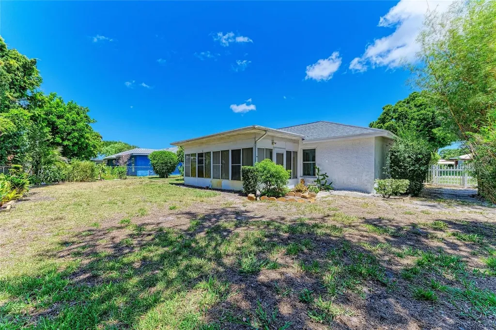 6601 13th Bradenton FL 34209