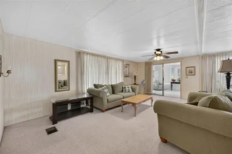 Leesburg FL 34788