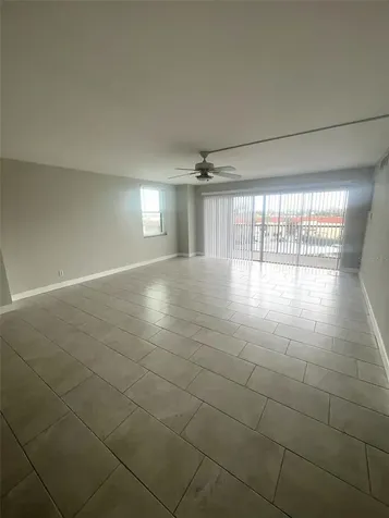 10355 Paradise Boulevard Treasure Island FL 33706
