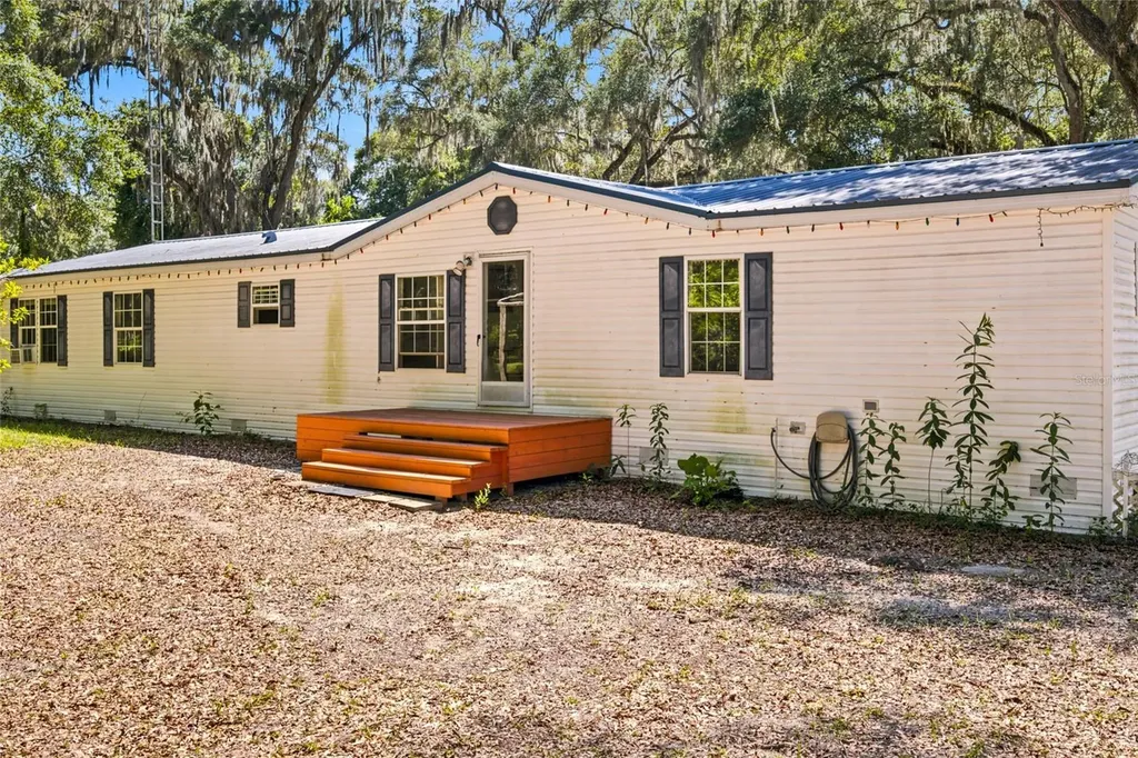 14000 NE 47th Avenue Anthony FL 32617