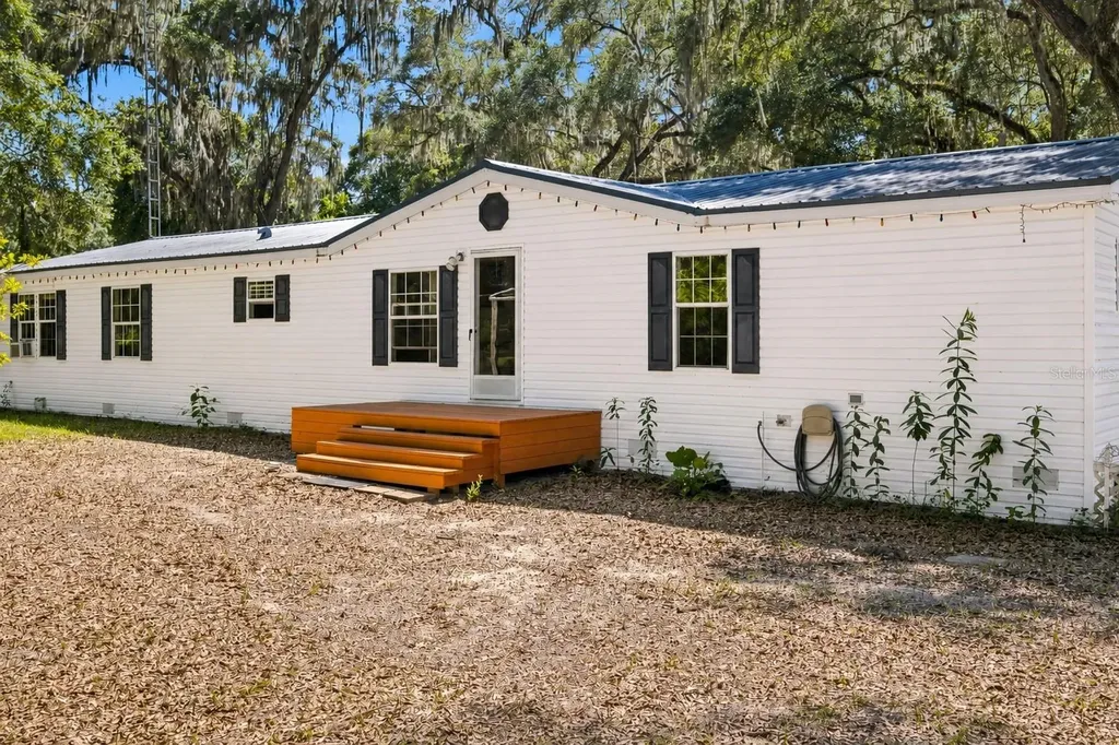 14000 NE 47th Avenue Anthony FL 32617