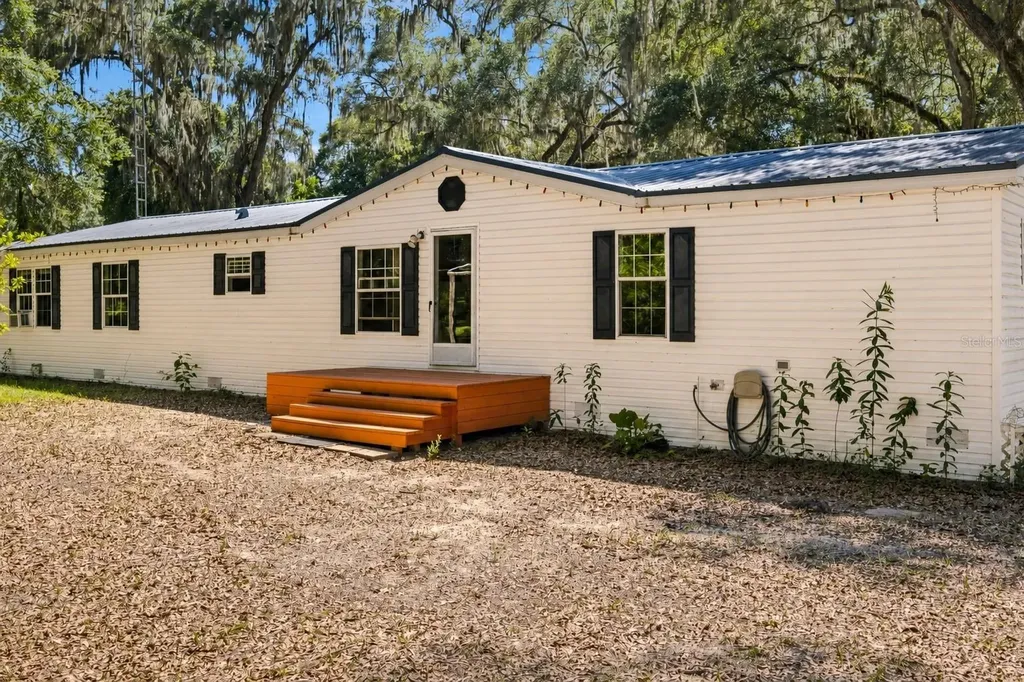 14000 NE 47th Avenue Anthony FL 32617