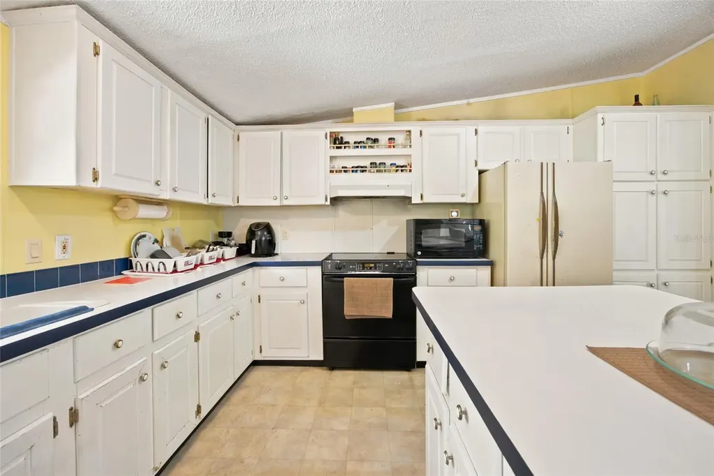 14000 NE 47th Avenue Anthony FL 32617