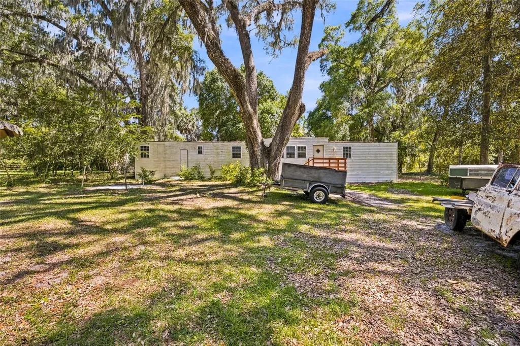 14000 NE 47th Avenue Anthony FL 32617