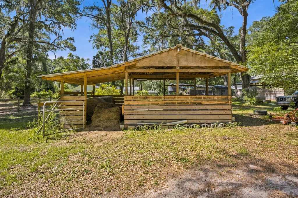14000 NE 47th Avenue Anthony FL 32617