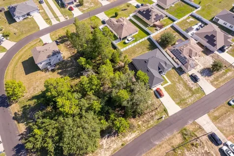 2017 Maple Lane Poinciana FL 34759