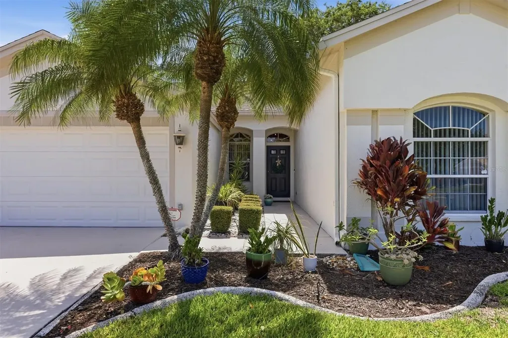 5157 39th Street W Bradenton FL 34210