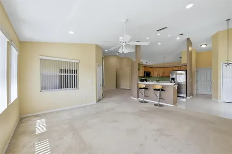 5157 39th Street W Bradenton FL 34210