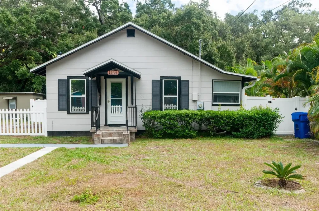 1235 Bass Boulevard Dunedin FL 34698