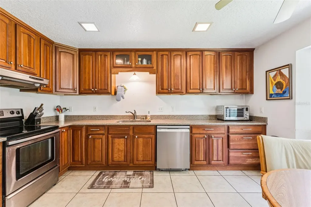 5450 Allen Street Mims FL 32754