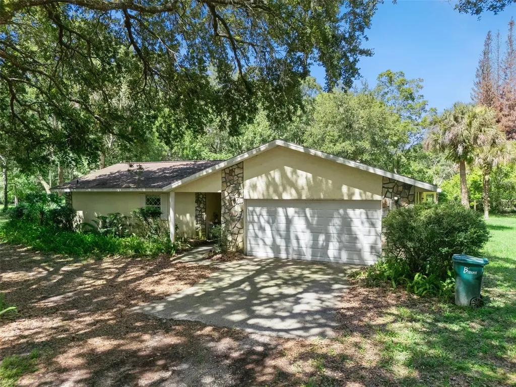 5450 Allen Street Mims FL 32754