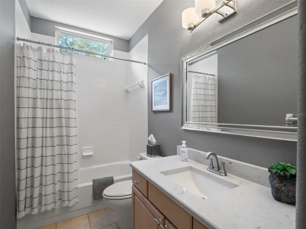 17422 Heather Oaks Place Tampa FL 33647