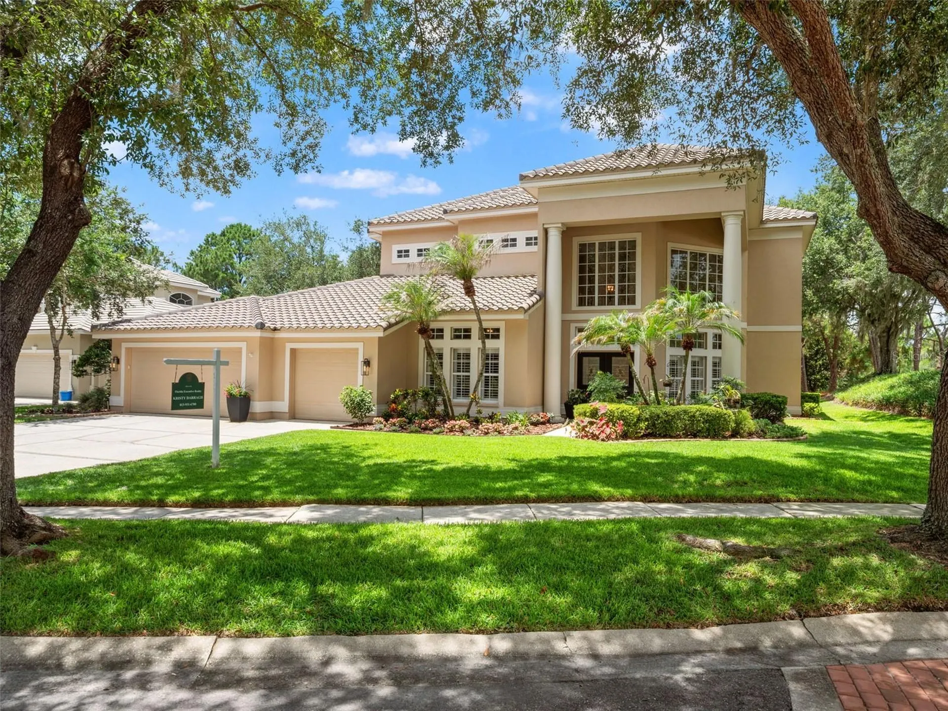 17422 Heather Oaks Place Tampa FL 33647