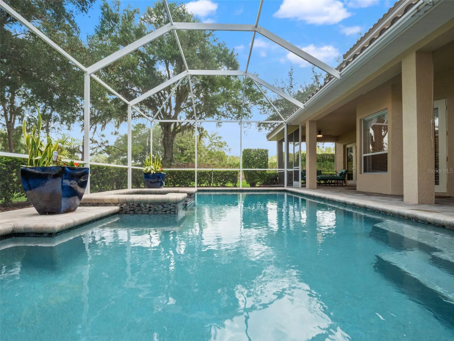17422 Heather Oaks Place Tampa FL 33647