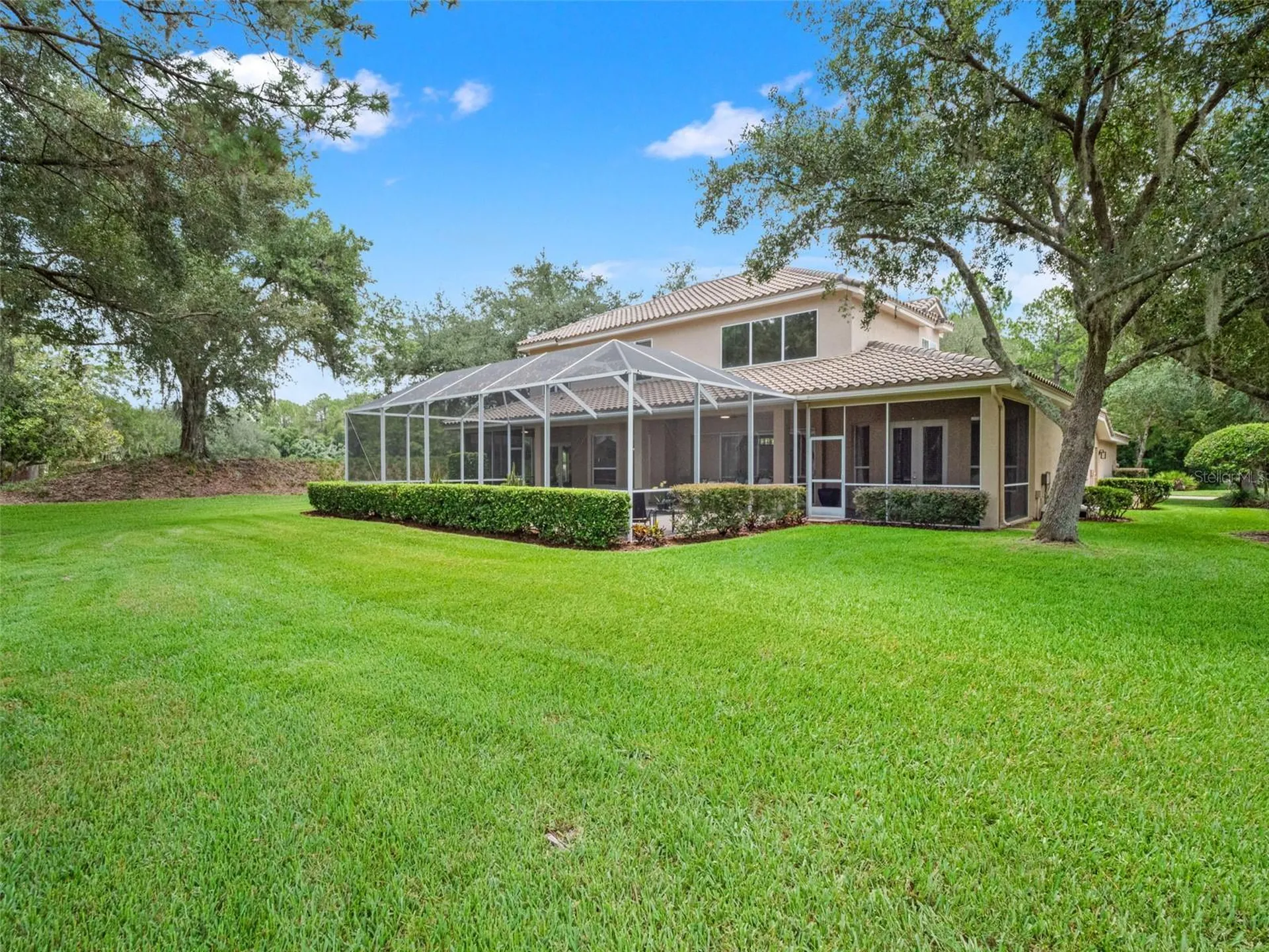 17422 Heather Oaks Place Tampa FL 33647