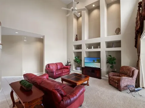 17422 Heather Oaks Place Tampa FL 33647