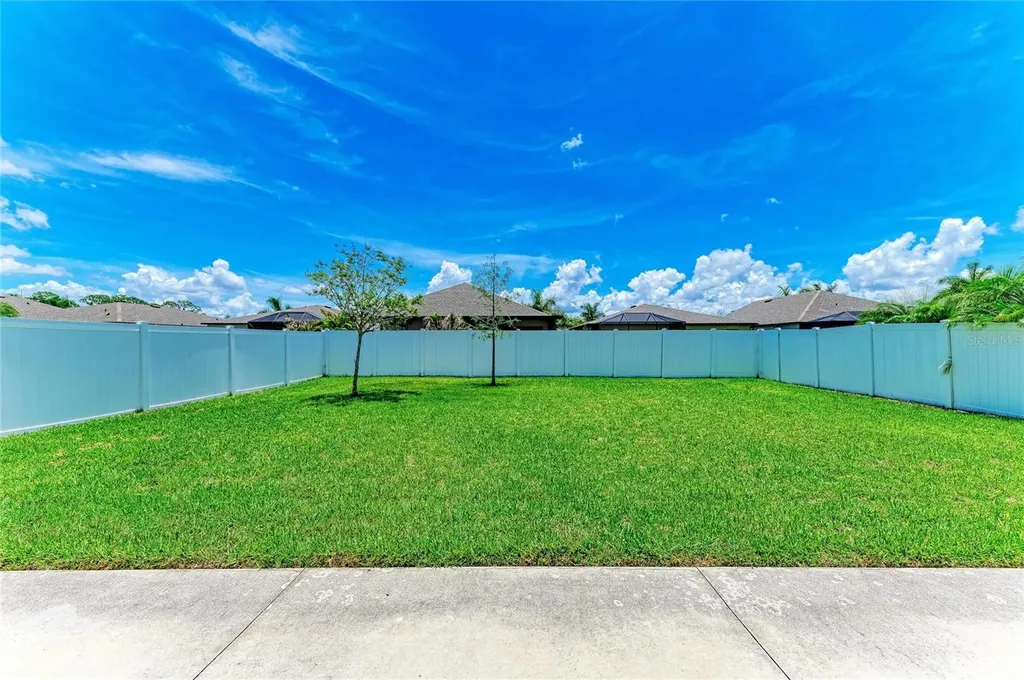 2084 La Palma Avenue Port Charlotte FL 33953