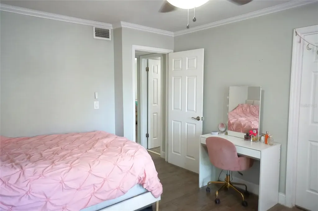10122 Winsford Oak Boulevard Tampa FL 33624
