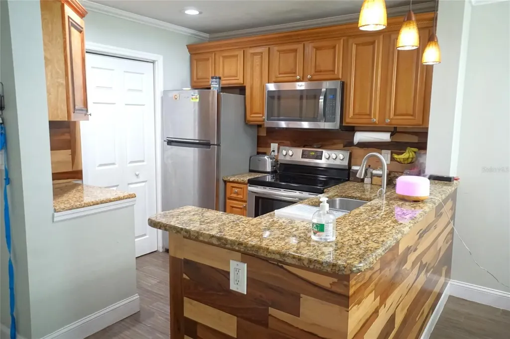 10122 Winsford Oak Boulevard Tampa FL 33624