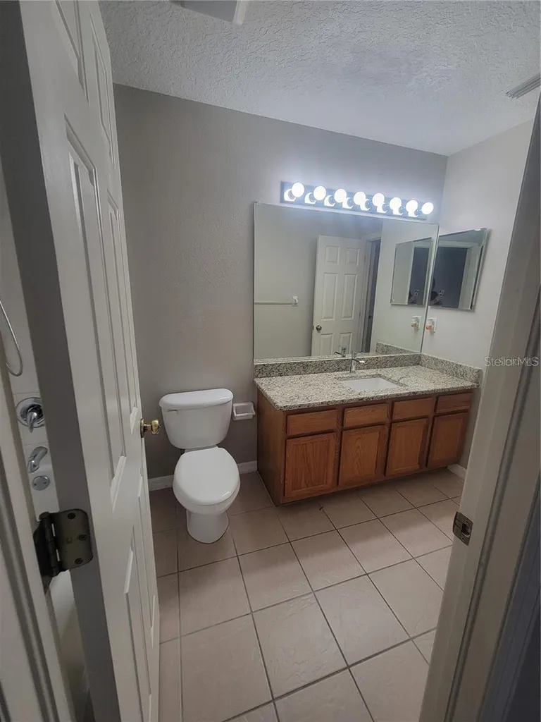 2221 Golden Oak Lane Valrico FL 33594