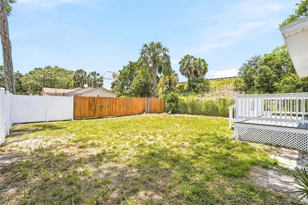 7608 N Huntley Avenue Tampa FL 33604