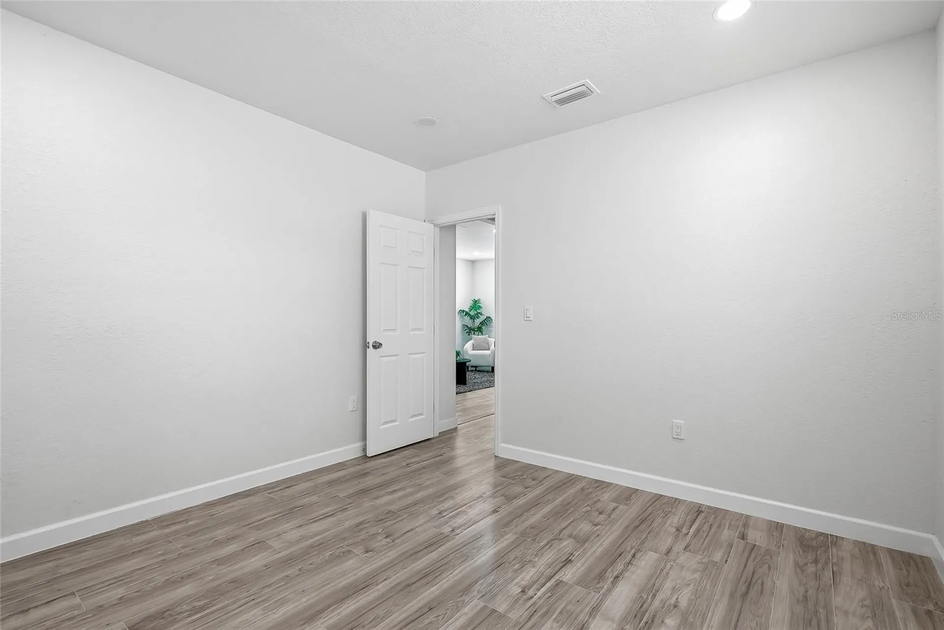 7608 N Huntley Avenue Tampa FL 33604